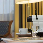 Отель Mondial Am Kurfuerstendamm Берлин