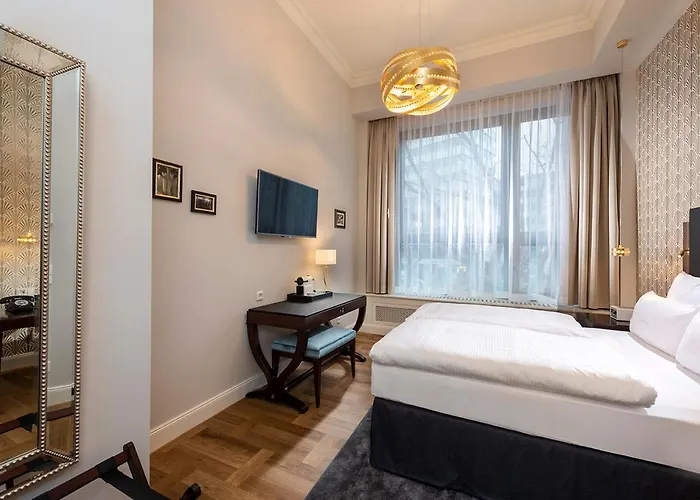 Mondial Am Kurfuerstendamm Hotel 4*